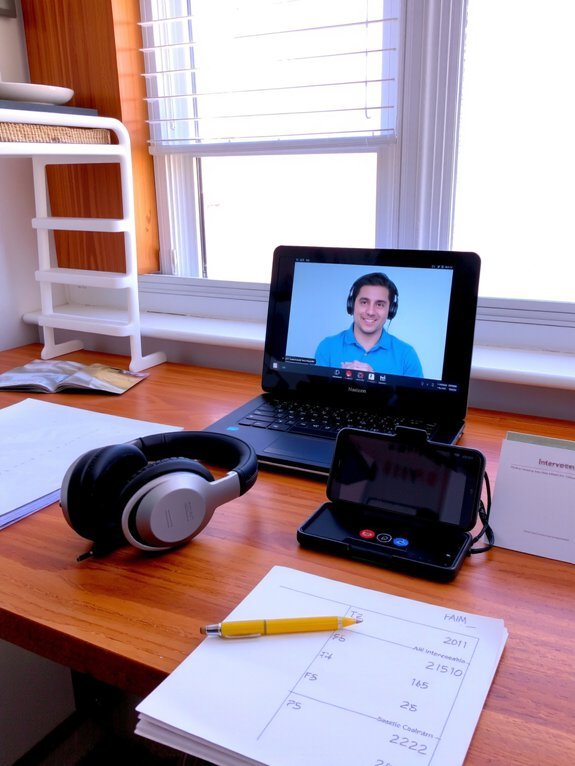 How to Make Money as a Remote Customer Service Rep finding remote customer service jobs